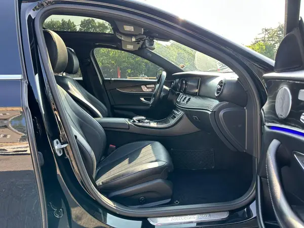 WDDZF4KB0KA511559 2019 MERCEDES-BENZ E-KLASSE - Image 8