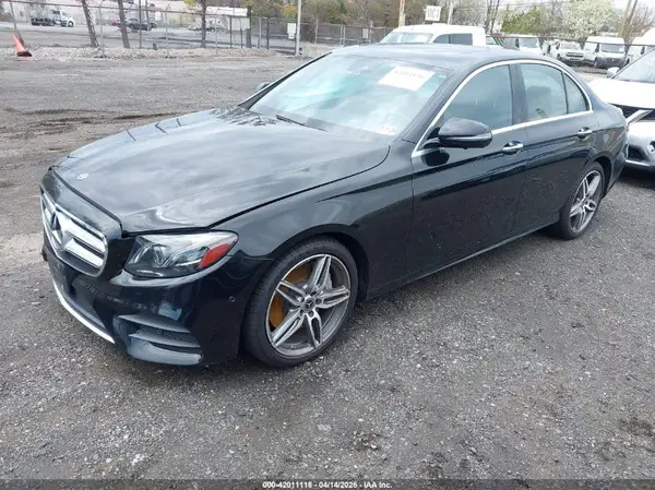 WDDZF4KB0KA545145 2019 MERCEDES-BENZ E-KLASSE - Image 2