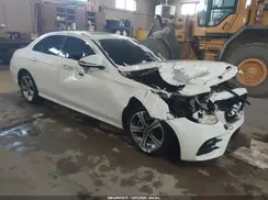 WDDZF4KB0KA669691 2019 MERCEDES-BENZ E-KLASSE