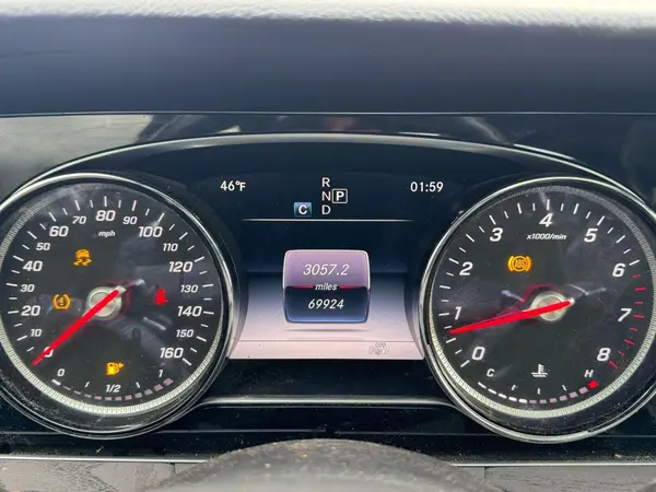 WDDZF4KB1HA160721 2017 MERCEDES-BENZ E-KLASSE - Image 8