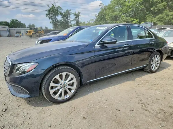 WDDZF4KB1JA365414 2018 MERCEDES-BENZ E-KLASSE - Image 1