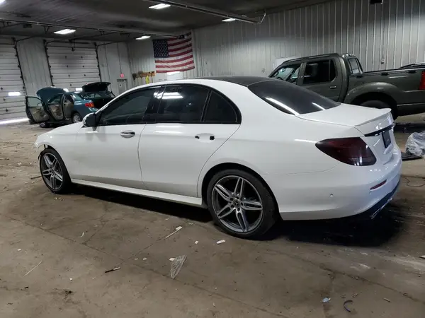 WDDZF4KB1JA426955 2018 MERCEDES-BENZ E-KLASSE - Image 2