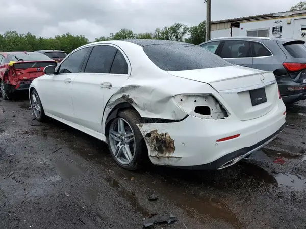 WDDZF4KB1KA554971 2019 MERCEDES-BENZ E-KLASSE - Image 2
