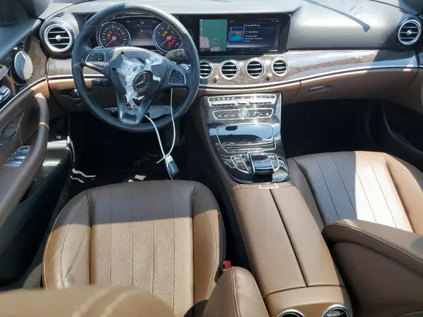 WDDZF4KB2HA061308 2017 MERCEDES-BENZ E-KLASSE - Image 8