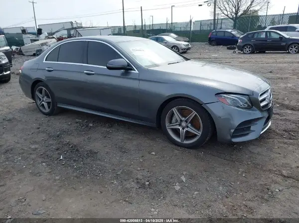 WDDZF4KB2HA072437 2017 MERCEDES-BENZ E-KLASSE - Image 1