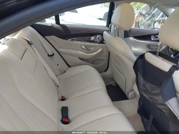 WDDZF4KB2HA126271 2017 MERCEDES-BENZ E-KLASSE - Image 8