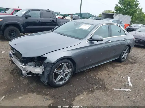 WDDZF4KB2HA181920 2017 MERCEDES-BENZ E-KLASSE - Image 2