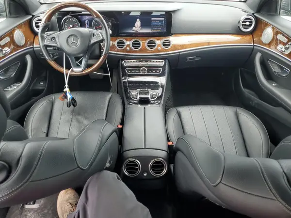 WDDZF4KB2HA187054 2017 MERCEDES-BENZ E-KLASSE - Image 8