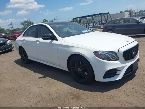 WDDZF4KB2JA312060 2018 MERCEDES-BENZ E-KLASSE - Image 1