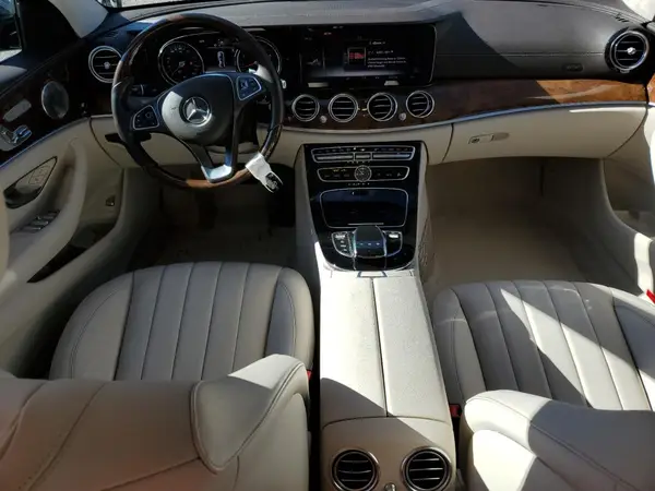 WDDZF4KB2JA319624 2018 MERCEDES-BENZ E-KLASSE - Image 8