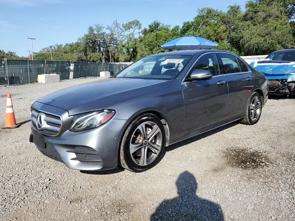 WDDZF4KB2JA340263 2018 MERCEDES-BENZ E-KLASSE - Image 1