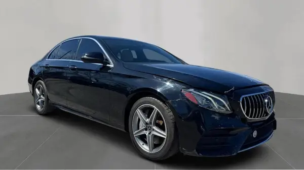 WDDZF4KB2JA346869 2018 MERCEDES-BENZ E-KLASSE - Image 1