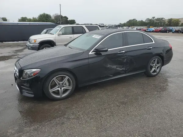 WDDZF4KB2JA389902 2018 MERCEDES-BENZ E-KLASSE - Image 1