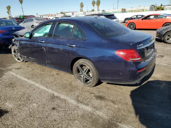 WDDZF4KB2JA424941 2018 MERCEDES-BENZ E-KLASSE - Image 2