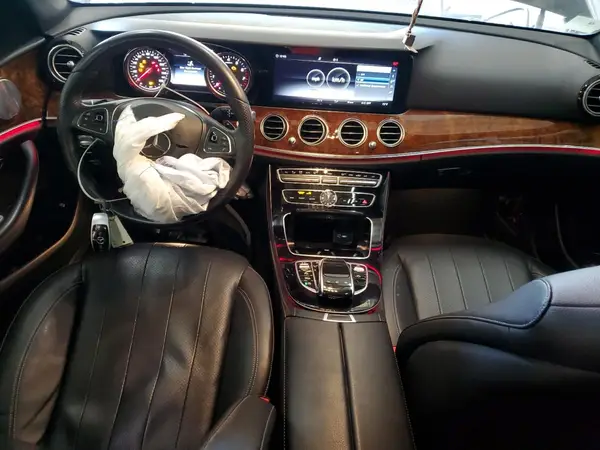 WDDZF4KB2JA468731 2018 MERCEDES-BENZ E-KLASSE - Image 8
