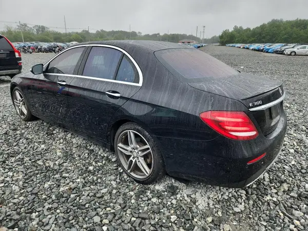 WDDZF4KB3HA061088 2017 MERCEDES-BENZ E-KLASSE - Image 2