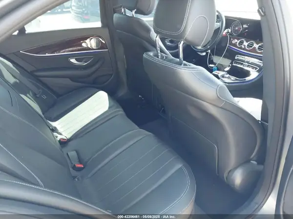WDDZF4KB3HA066825 2017 MERCEDES-BENZ E-KLASSE - Image 8