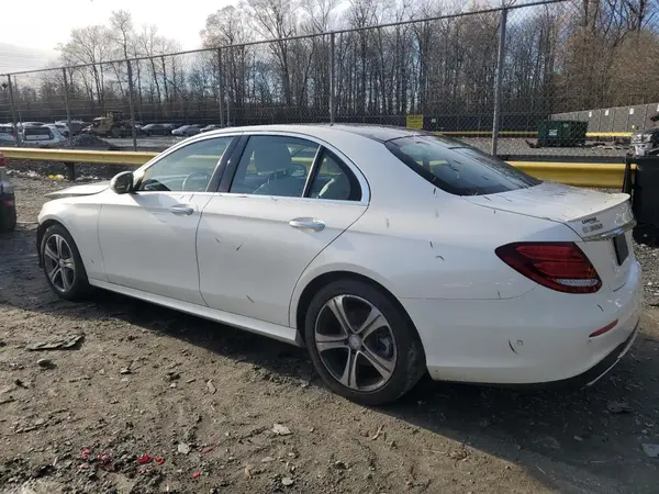 WDDZF4KB3HA092521 2017 MERCEDES-BENZ E-KLASSE - Image 2