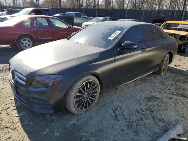 WDDZF4KB3JA304789 2018 MERCEDES-BENZ E-KLASSE - Image 1