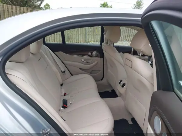 WDDZF4KB3JA385504 2018 MERCEDES-BENZ E-KLASSE - Image 8