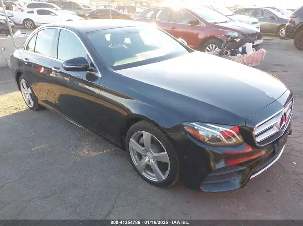 WDDZF4KB3JA461223 2018 MERCEDES-BENZ E-KLASSE - Image 1