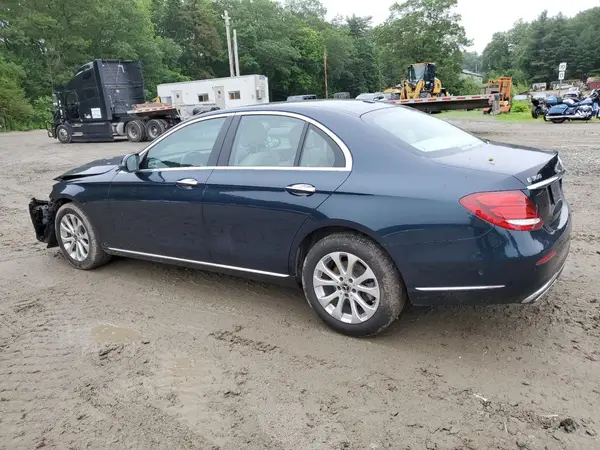 WDDZF4KB3JA469919 2018 MERCEDES-BENZ E-KLASSE - Image 2