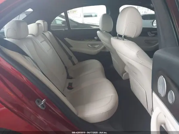 WDDZF4KB3KA489637 2019 MERCEDES-BENZ E-KLASSE - Image 8