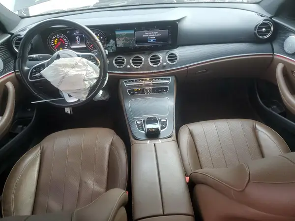 WDDZF4KB3KA509143 2019 MERCEDES-BENZ E-KLASSE - Image 8