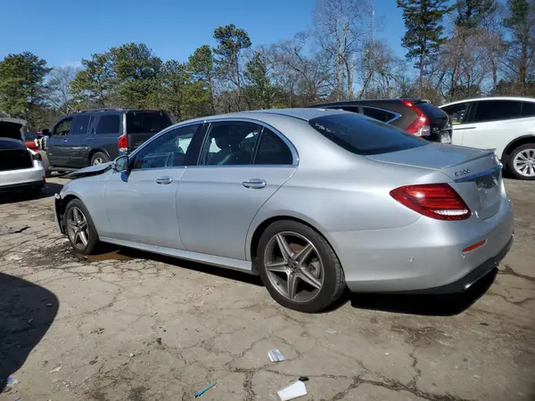 WDDZF4KB3KA574915 2019 MERCEDES-BENZ E-KLASSE - Image 2
