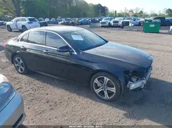 WDDZF4KB3KA596672 2019 MERCEDES-BENZ E-KLASSE