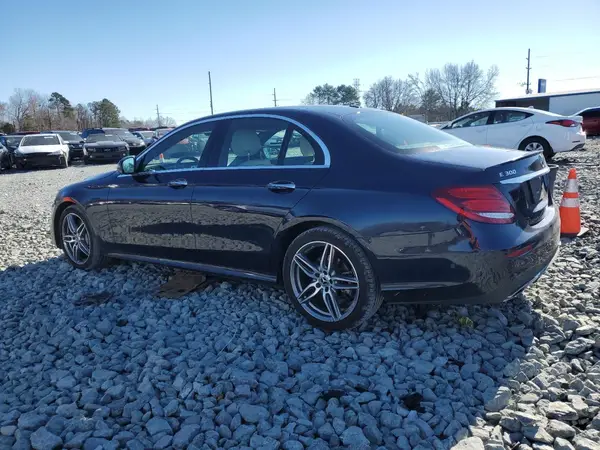WDDZF4KB3KA666350 2019 MERCEDES-BENZ E-KLASSE - Image 2