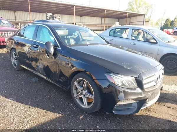 WDDZF4KB4HA062332 2017 MERCEDES-BENZ E-KLASSE - Image 1