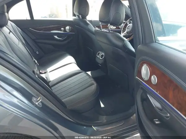 WDDZF4KB4HA072407 2017 MERCEDES-BENZ E-KLASSE - Image 8