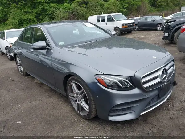 WDDZF4KB4HA079101 2017 MERCEDES-BENZ E-KLASSE - Image 1
