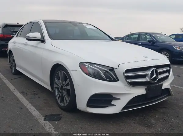 WDDZF4KB4HA124571 2017 MERCEDES-BENZ E-KLASSE - Image 1