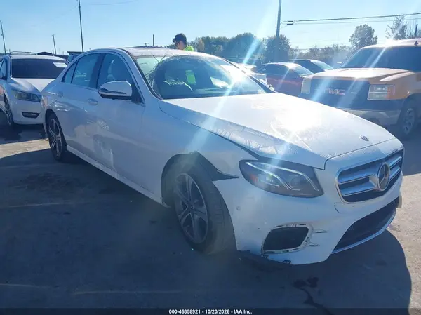 WDDZF4KB4JA381574 2018 MERCEDES-BENZ E-KLASSE - Image 1