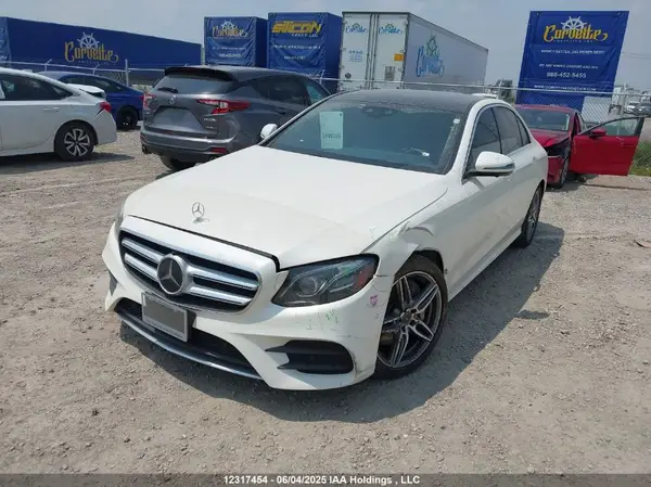 WDDZF4KB4JA445323 2018 MERCEDES-BENZ E-KLASSE - Image 2