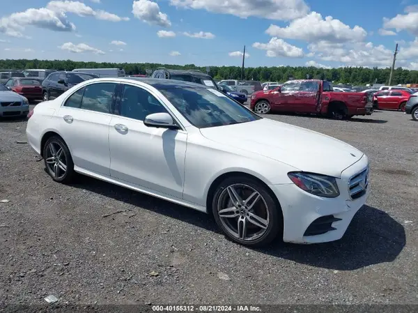 WDDZF4KB4KA495561 2019 MERCEDES-BENZ E-KLASSE - Image 1