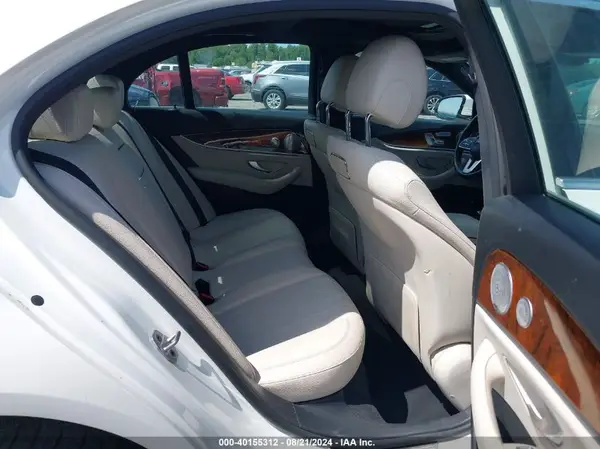 WDDZF4KB4KA495561 2019 MERCEDES-BENZ E-KLASSE - Image 8
