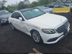 WDDZF4KB4KA509216 2019 MERCEDES-BENZ E-KLASSE