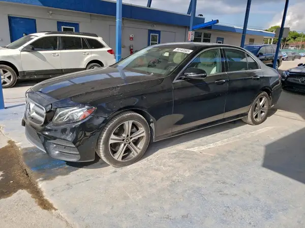 WDDZF4KB4KA532334 2019 MERCEDES-BENZ E-KLASSE - Image 1