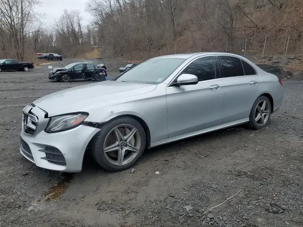WDDZF4KB4KA556892 2019 MERCEDES-BENZ E-KLASSE - Image 1