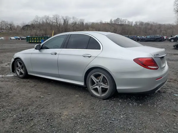 WDDZF4KB4KA556892 2019 MERCEDES-BENZ E-KLASSE - Image 2