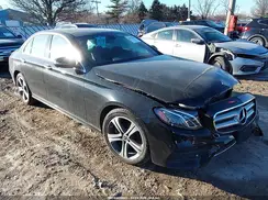 WDDZF4KB4KA624060 2019 MERCEDES-BENZ E-KLASSE