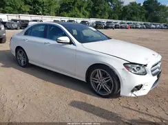 WDDZF4KB4KA680662 2019 MERCEDES-BENZ E-KLASSE