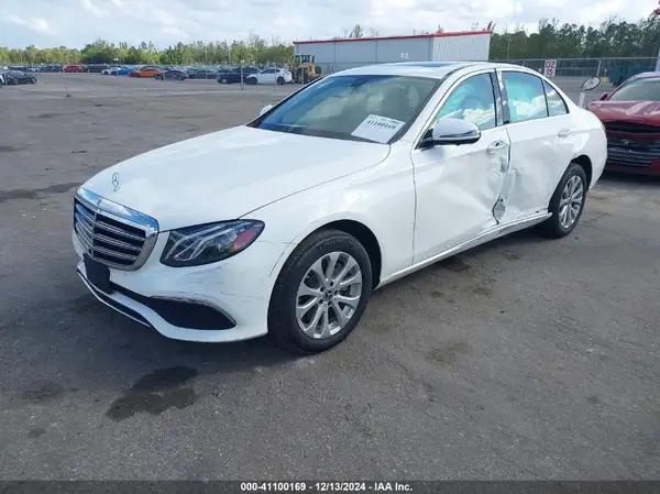 WDDZF4KB4KA686266 2019 MERCEDES-BENZ E-KLASSE - Image 2
