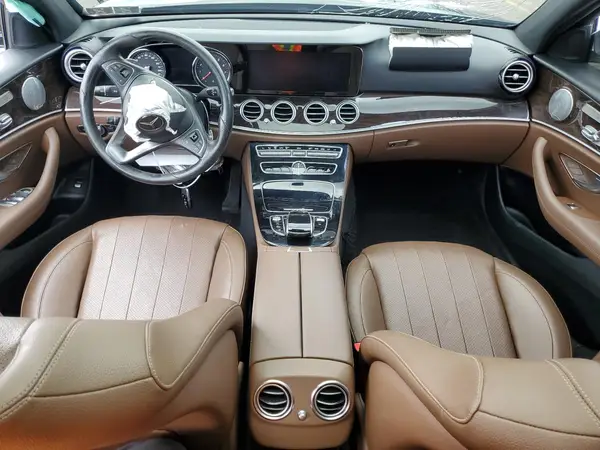 WDDZF4KB5HA045524 2017 MERCEDES-BENZ E-KLASSE - Image 8