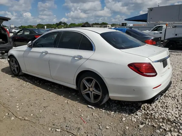 WDDZF4KB5HA051565 2017 MERCEDES-BENZ E-KLASSE - Image 2
