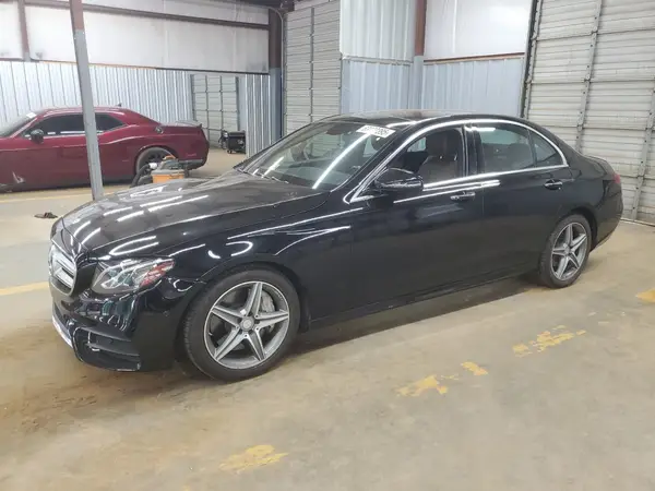 WDDZF4KB5HA054823 2017 MERCEDES-BENZ E-KLASSE - Image 1