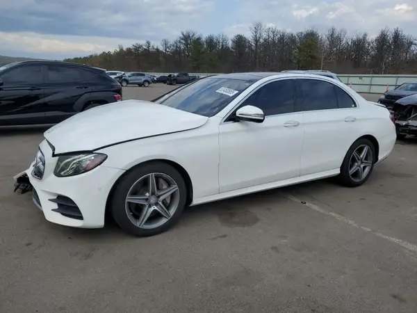 WDDZF4KB5HA113658 2017 MERCEDES-BENZ E-KLASSE - Image 1